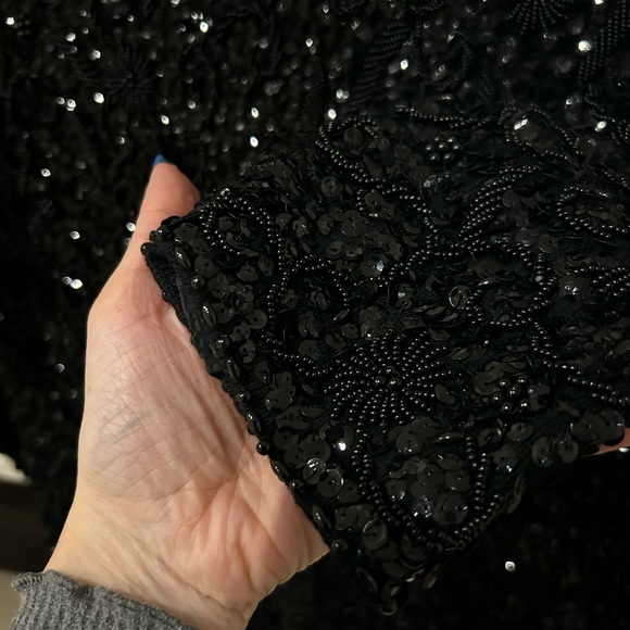 Vintage intricately beaded black top made in Hong Kong Size Small - Picture 4 of 13